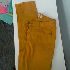 Old Navy Rockstar super skinny high rise jeans
